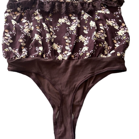 Intimately Free People Bodysuit Chocolate Merlot Floral Never Worn Size Medium - Picture 9 of 10